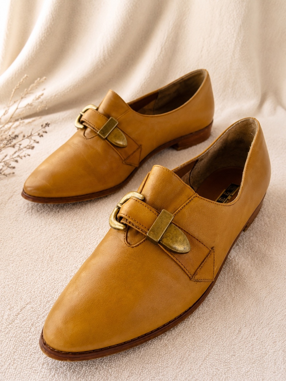New York Transit Leather Loafers Buckle Flats Cognac Tan Size 9.5 Boho